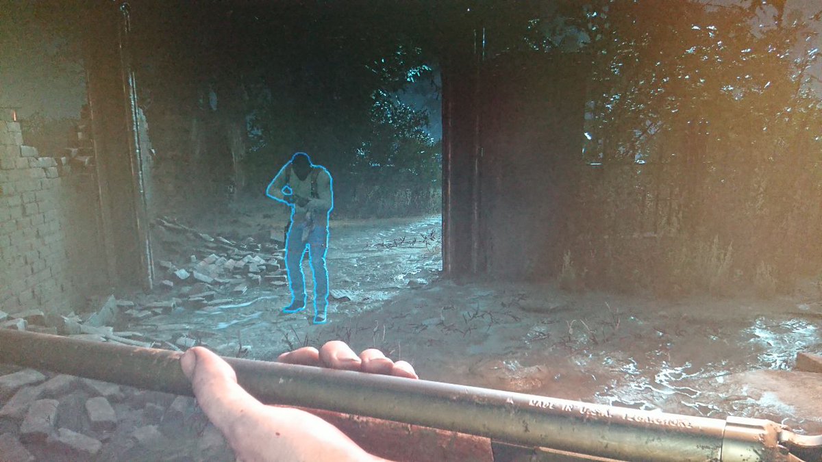GI_Joey_'s tweet image. Picture 1: @firgunofficial down below. Picture 2: Me above the ground. This happend at the same time and match on @HuntShowdown ...... #Netcode #Lag Its a mystery 😂