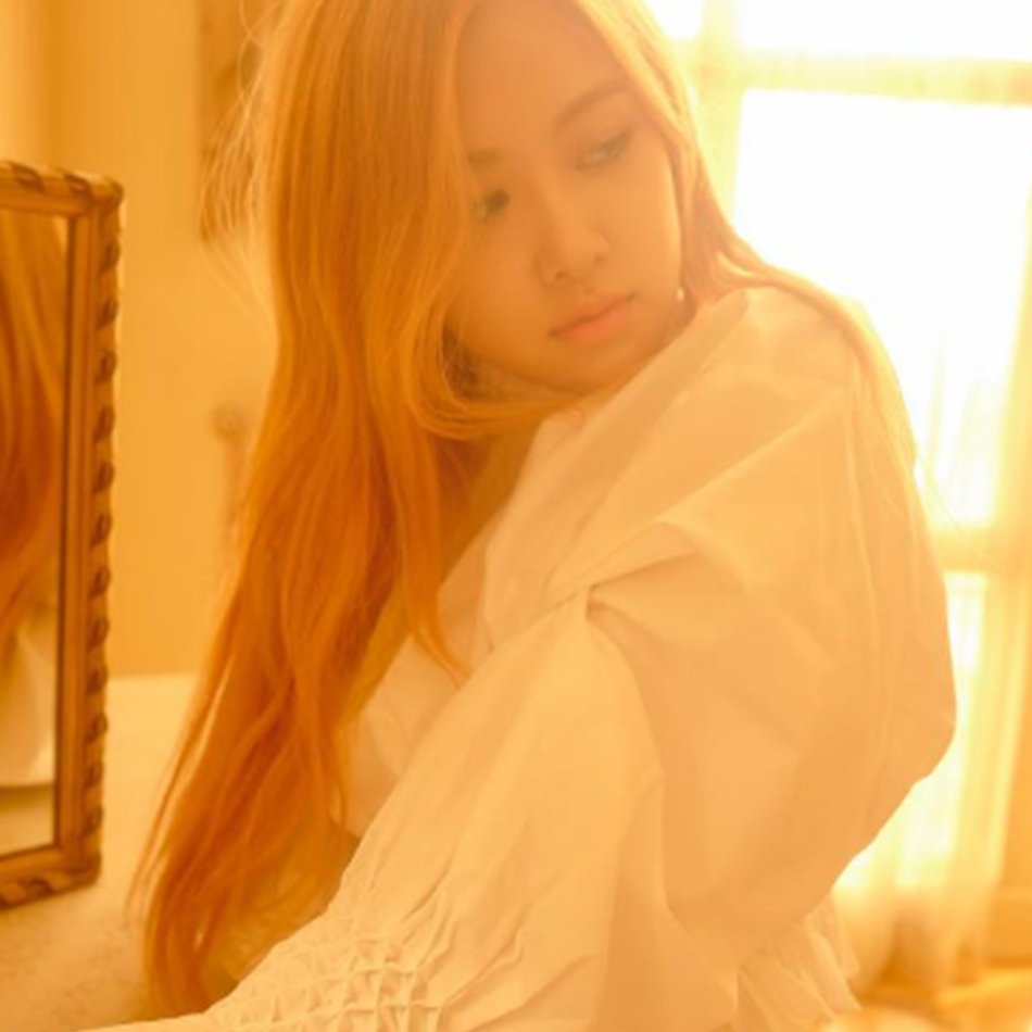 bIinkgang's tweet photo. #BLINKGANG #SQUARETWO #불장난 #PLAYINGWITHFIRE #STAY #D4 #20181603 #0AM #NEWRELEASE #YG #SOPHIE https://t.co/tzYLdJtbXR