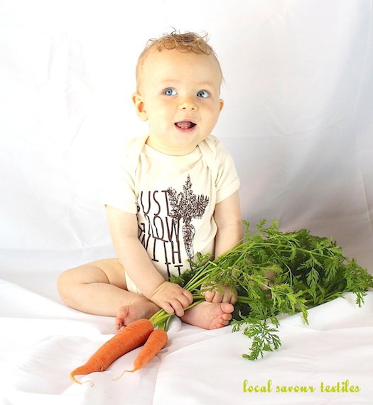 LSavourTextiles's tweet photo. Baby + veggies = love
.
.
.
.
#baby #organic #shopsmall #textiles #veggielover https://t.co/5zs8j1xvM5
