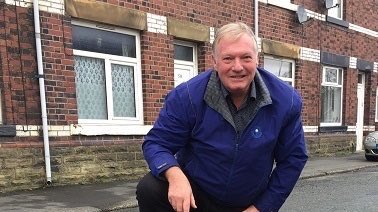 Richardfarnell1's tweet photo. £12M road repairs cash MUST be spent with local firms says Labour’s Cllr Neil Butterworth https://t.co/M0zU4u9egX https://t.co/P51RQau3I2