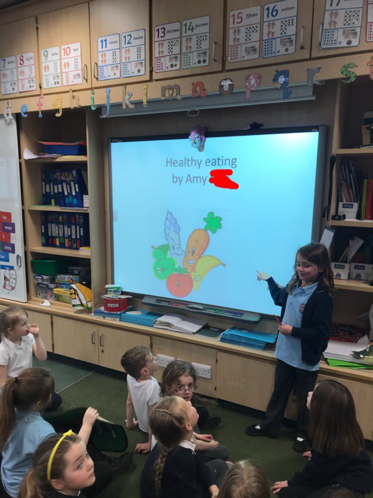 GorebridgePS's tweet photo. Miss Allan was so impressed with the talks in primary 2a today. Emma and Amy even made a PowerPoint to go with their talk! 🍌🍏🥕🥝#FoodTopic #ListeningAndTalking https://t.co/q4sAigVHft