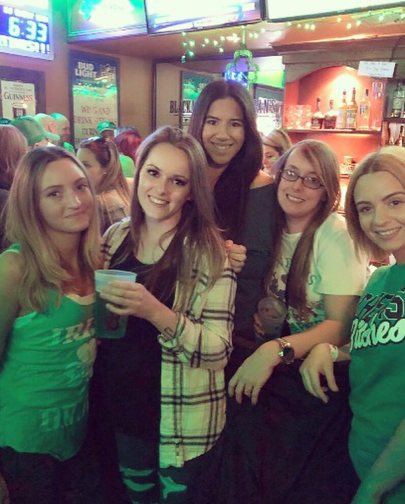 Courtneybreeeee's tweet photo. I said “I’m not going to St. Paddy’s this year.” “Last year got way too aggressive.” AND THEN I got up, got dressed, and went to celebrate St. Paddy’s day yesterday. For 8.5 hours mind you. #stpaddys #blackjackmulligans #daydrinkingforafullworkday #ilovethesepeopletho ❤️ https://t.co/KLjdyp17Xt