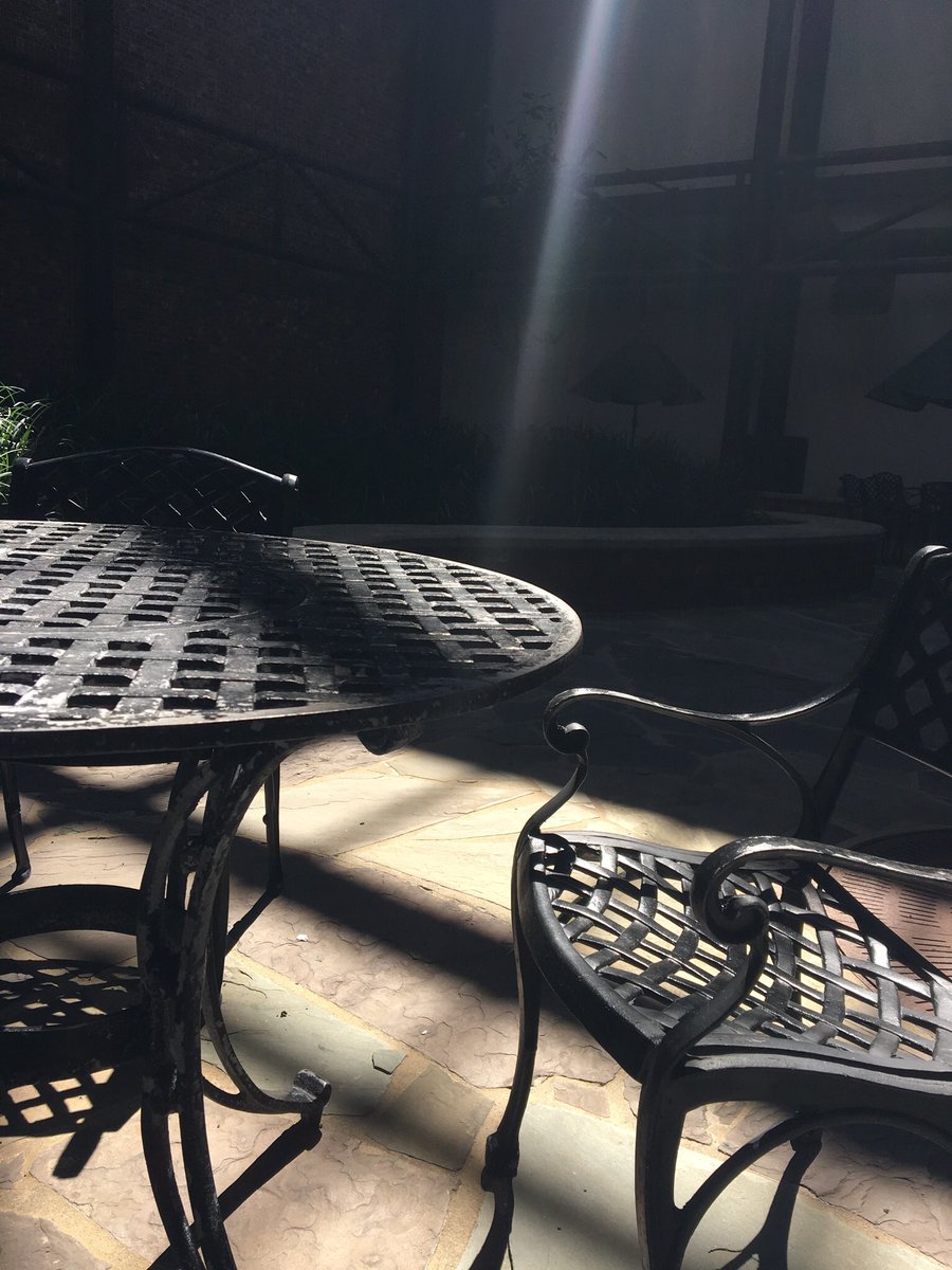 reginesque's tweet image. Corporate Headquarters