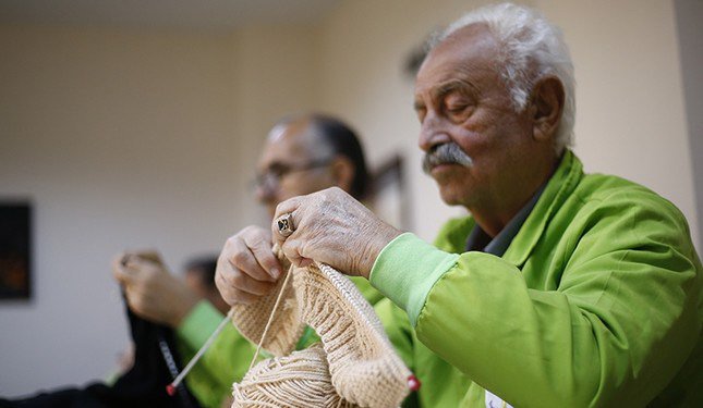 maglia_uncinett's tweet photo. La maglia contro l’Alzheimer https://t.co/j2vrnqtFCV https://t.co/UV3eakIb66