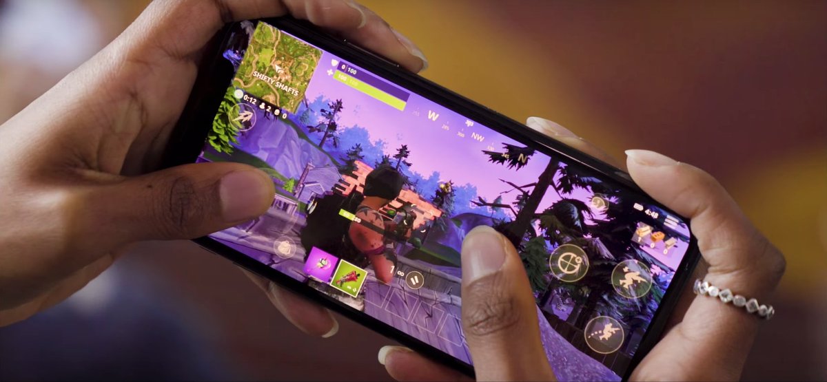 fortnite news fnbr news on twitter first look at the fortnite mobile ui layout from the reveal trailer https t co 0sg5ombnfc - fortnite ui