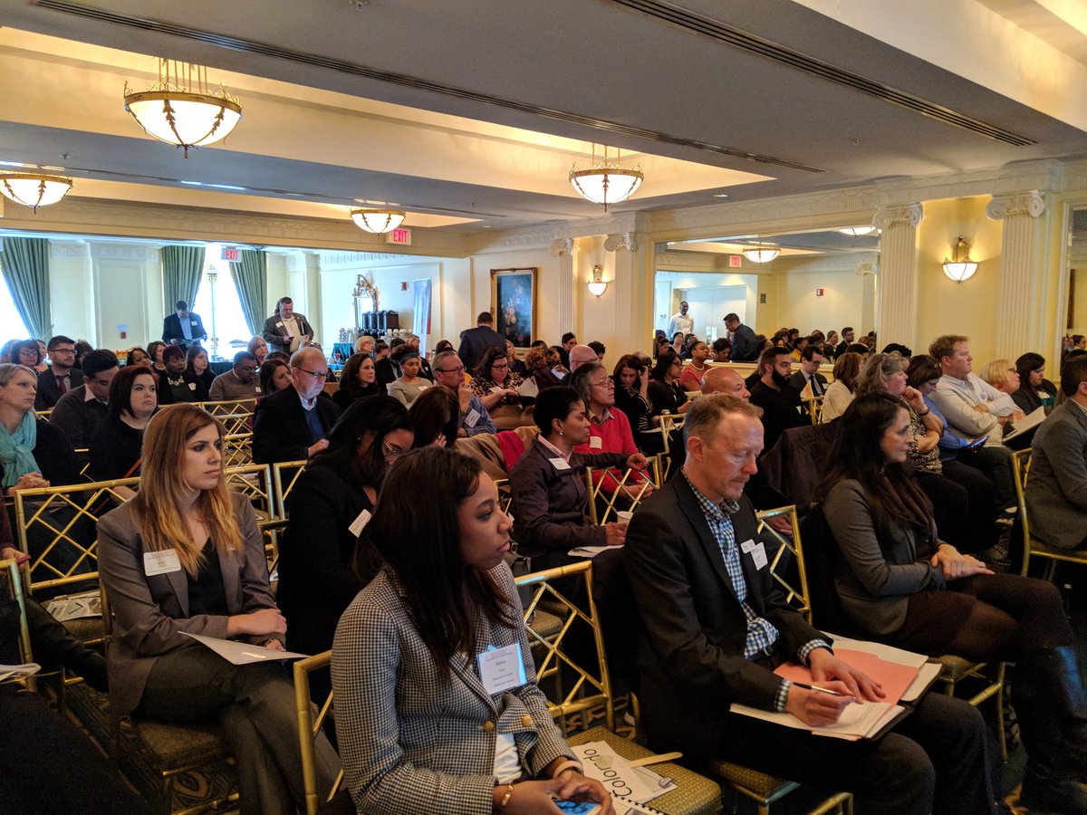 theNEUAC's tweet image. Packed house ready to #SaveLIHEAP !!!