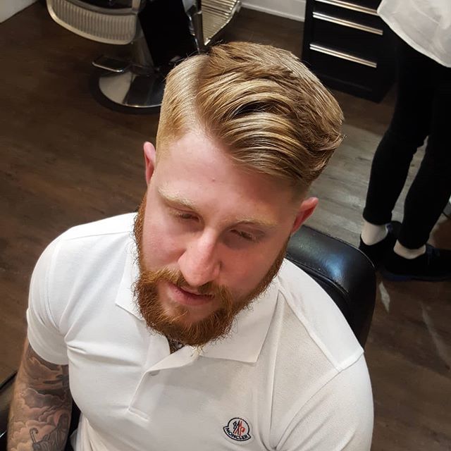 MaxOliverMH's tweet photo. Smart switch up on @joss.roberts some hair is just great to cut... 👌👊 https://t.co/p0oQitoyLc https://t.co/xZhpysdILj