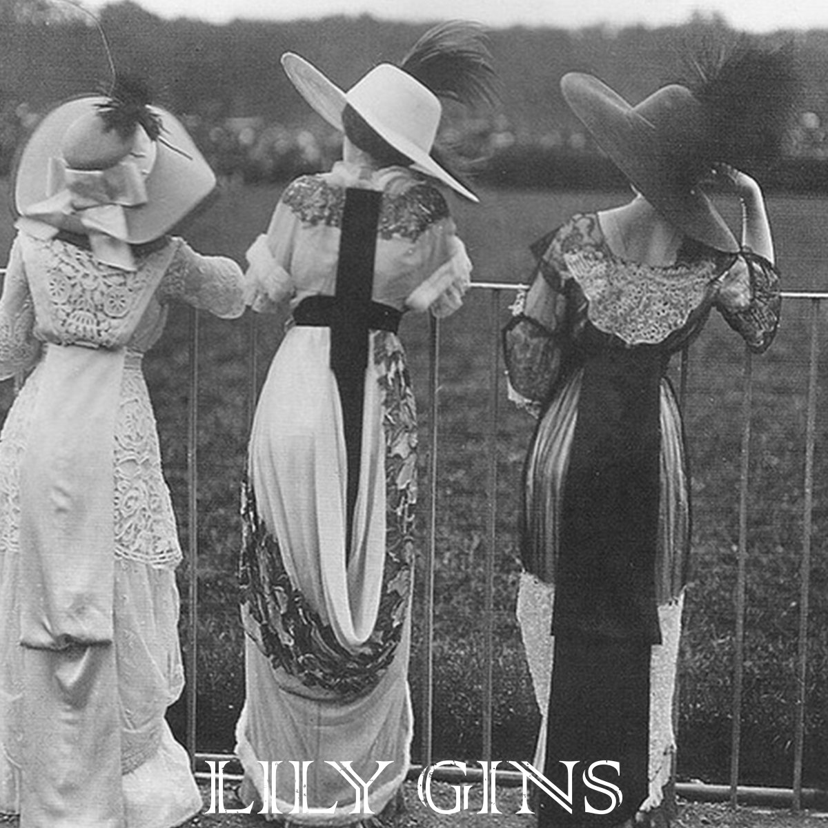 Happy Race Week! We've picked our fave cocktails for our special Race Week cocktail menu so you guys can join us and celebrate Race Week in true LG's style (smashed, with a cocktail in hand). #lilyginsloves #cheltenhamfestival #raceweek #cheltenhamraces #cocktailbar #lilygins