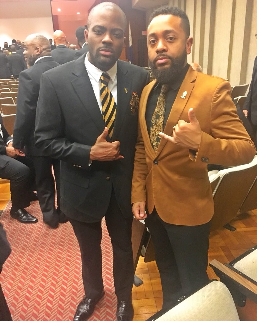 PrestonMitchum's tweet photo. “I inspire the musician to play noble sentiments and assist the chemist to convert ungenerous personalities into individuals of great worth.” Still on cloud [4] from 3/11/18! 0000000006! #AnnoyingNeophyte #4Seen #JustiPHIcation #HouseOfAlpha #APhiA #AnniesBoys #OHL 💛🖤🤙🏾 https://t.co/WPsJb1TWpd