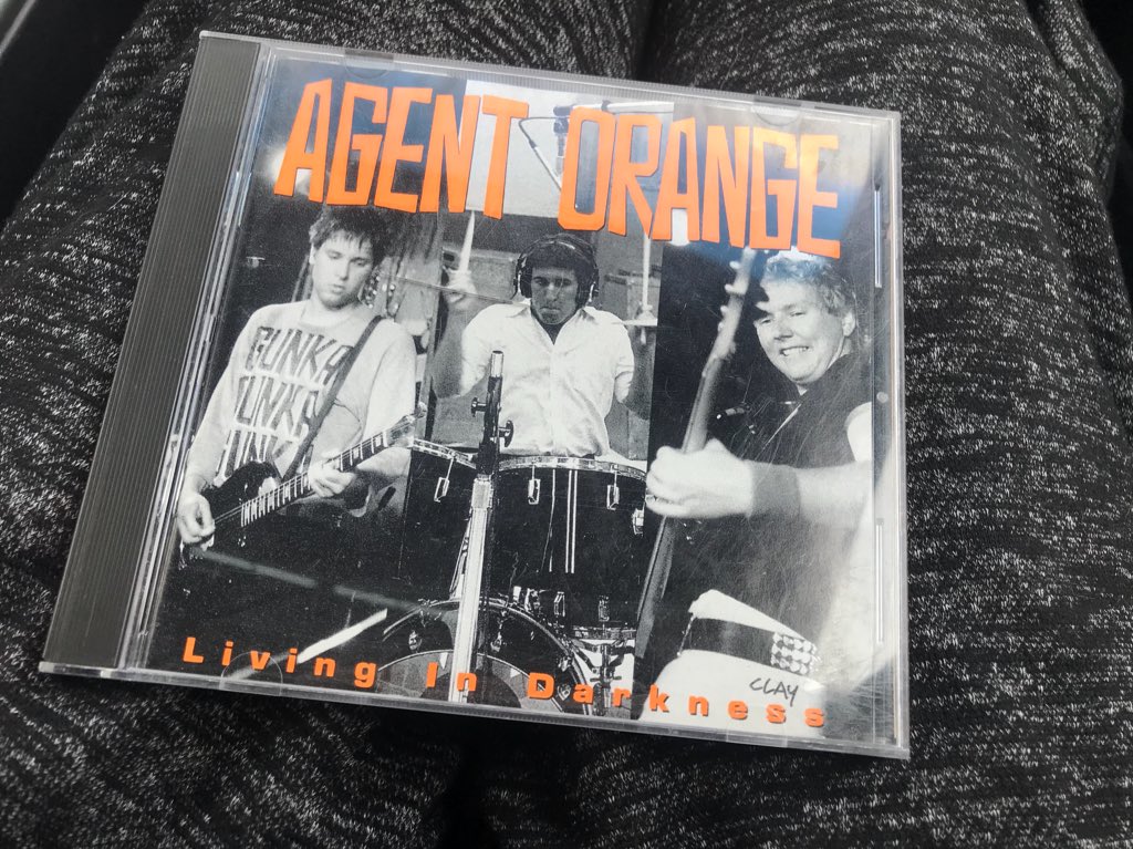 Jaide_Alicia's tweet image. this was such a good purchase today. shoutout to Dad as usual 🧡 #bloodstains #thelastgoodbye