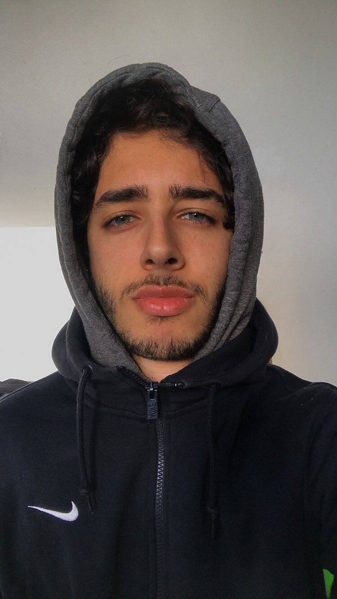 BhraBhra's tweet photo. #FinepeoplefromNorthAfrica juste pour essayer https://t.co/6vnU9vW23W