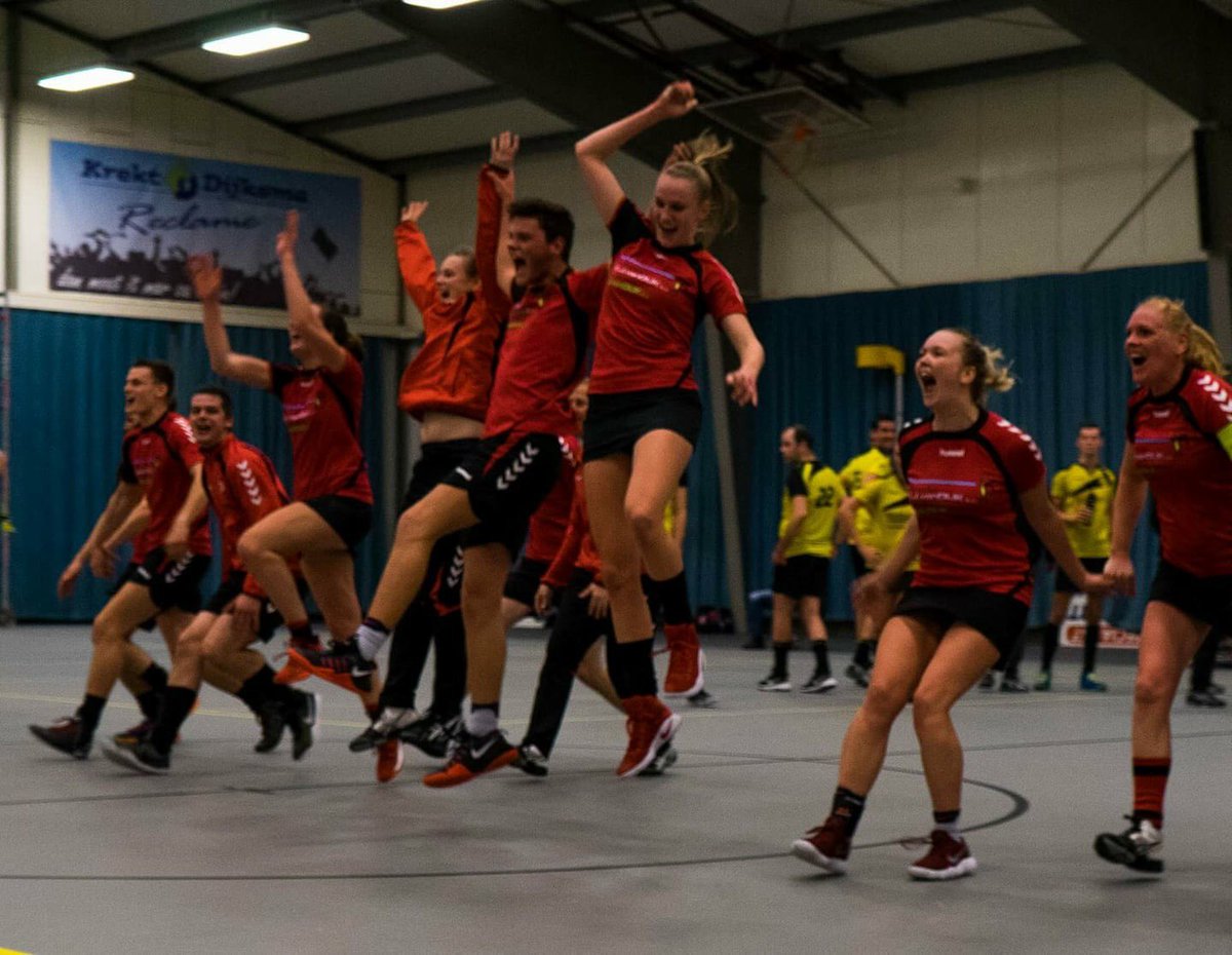 ZKC19's tweet photo. ZKC’19 promoveert naar de 1ste klasse! https://t.co/TBsckpqTgZ