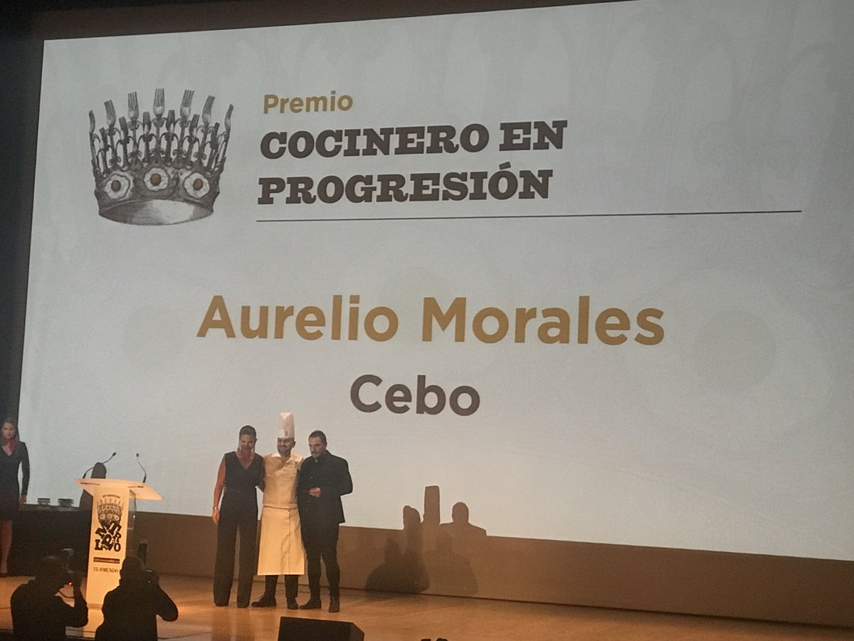 ricardollera's tweet photo. Mejor cocinero en progresión para Aurelio Morales de Cebo #PremiosMetropoli https://t.co/vcuXVGxDiC