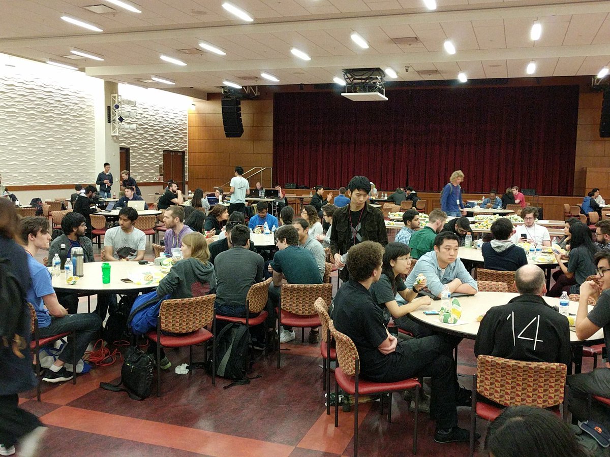 DalyRealism's tweet image. Lunch time at #creatingrealityhack @USC. Presentation on #XSeen in &amp;lt;90 minutes.