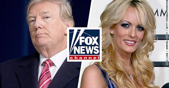 SKeithPryor's tweet photo. #StormyDaniels #LIGHTWEIGHTTRUMP is Totally Played by Porn Star. Best Dealmaker in the World getting HUMILIATED BY PORN STAR who now wants to return the $130K to SHOW STILL PICS, VIDEO, ALL RELATED EXPLOSIVE DETAILS ABOUT ADULTEROUS AFFAIR AND INTIMATE DETAILS #Laughingstock https://t.co/RcM1yKj53h