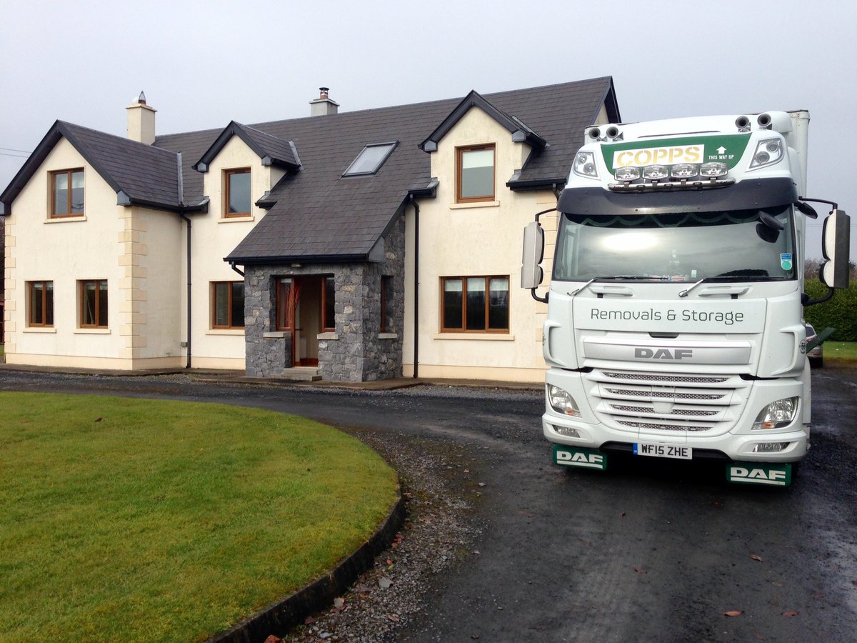SimonCopp's tweet photo. @DAFTrucksUK Portumna Ireland 🇮🇪 https://t.co/hq6V7ZtirZ