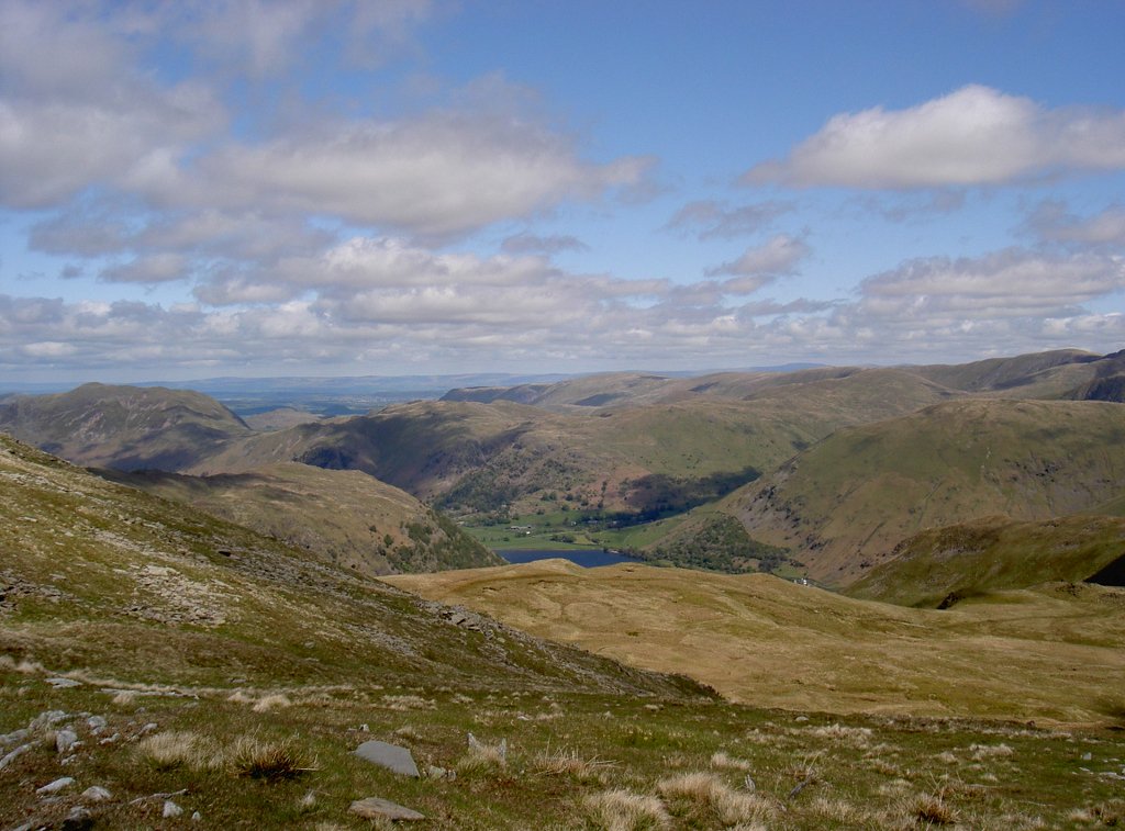 Better weather approaching ~ Time to get your walking boots out! Daylight saving time 2018 in United Kingdom will begin at 01:00 on Sunday, 25th  March #LakeDistrict #Cumbria #Cumbriahour #BestofCumbria #NotJustLakes #NWFollowers