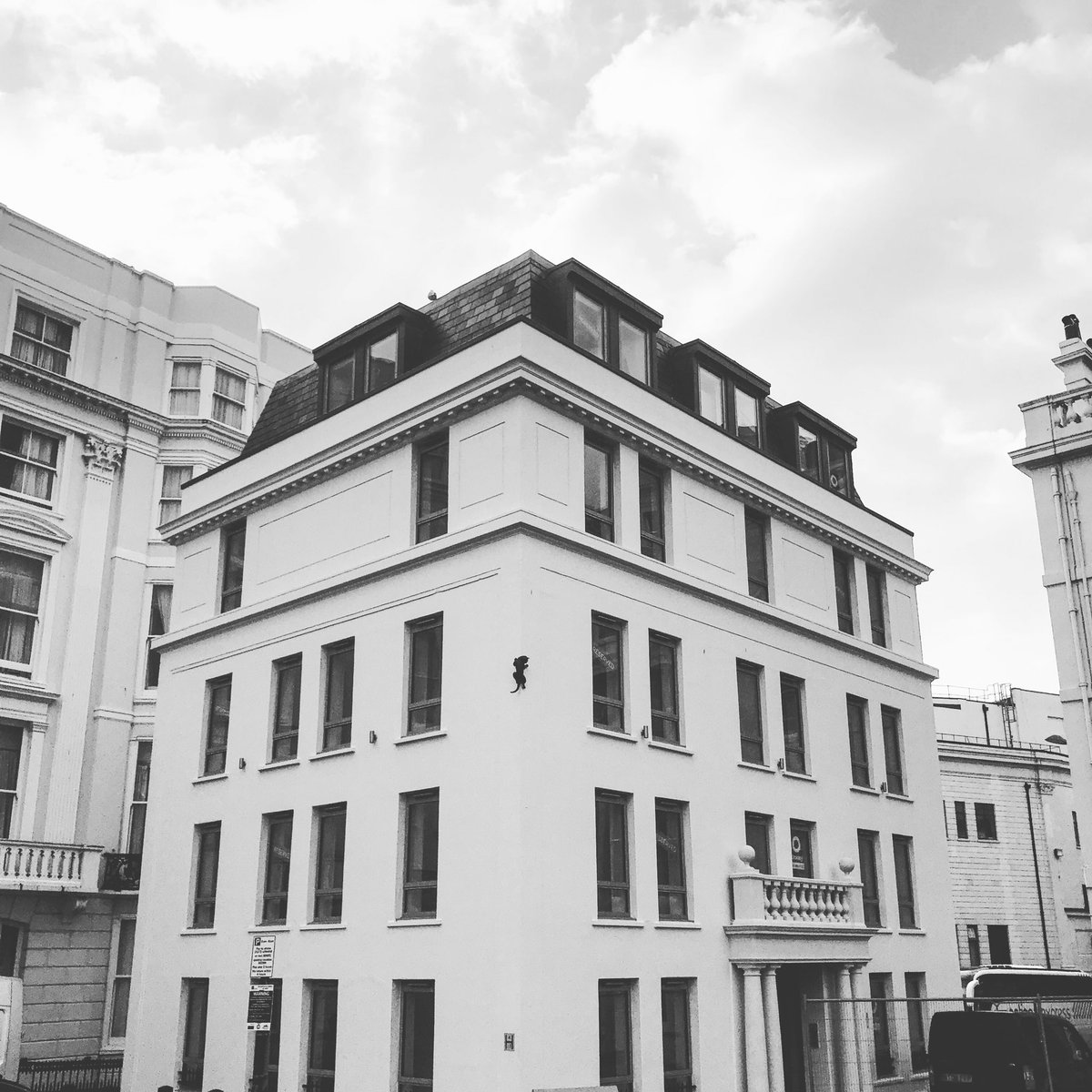 Lace House flats, finished and on the market. 
#lacehouse #hapa_architects #glassbalustrade #brighton #timberfloors #architecture