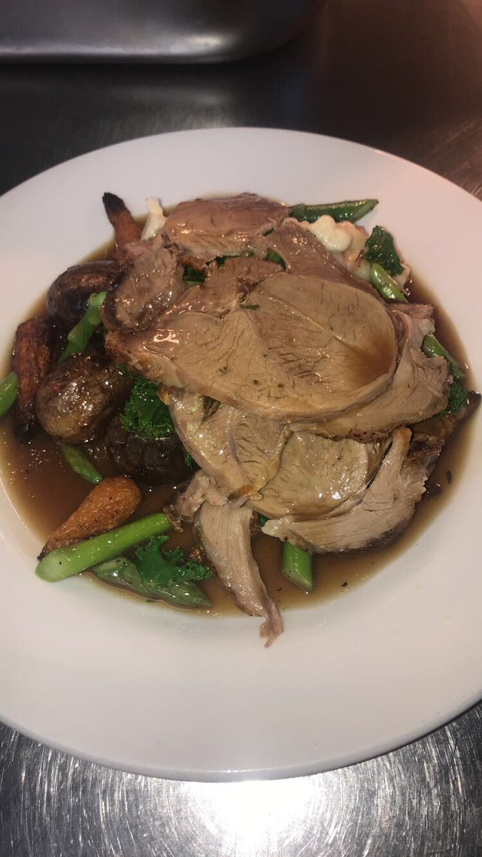 TheCapeCornwall's tweet photo. Nice to see The Cape fully booked after not doing Sunday lunches since last year #thecape #follow #holiday #booking #freshfood #seafood #lamb #risotto https://t.co/4UrqkfIku0