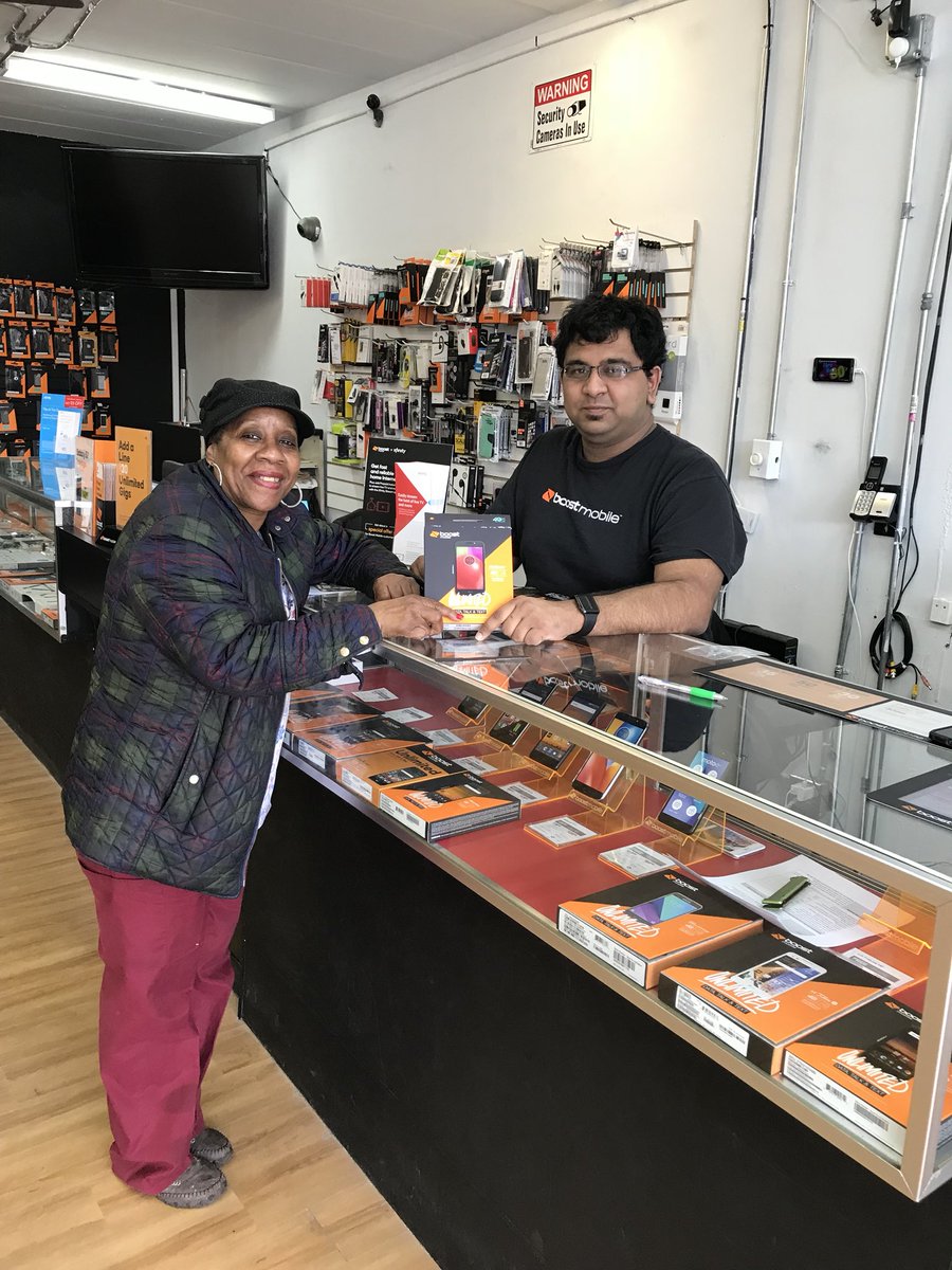 nulinegreen's tweet photo. Gotta love BoostUP! @dayalasprint1 @boostmobile @AmyBoost https://t.co/iVwOEm6grW