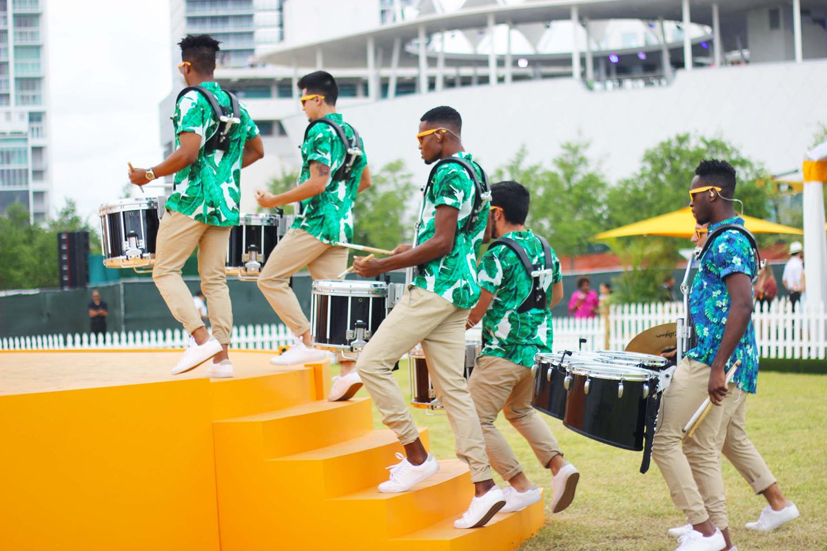 powermovespumps's tweet photo. .@VeuveClicquot held their annual VC Carnanval this weekend and it was a fashionista playground. If you weren't there, you definitely missed out on the fun. Check out the wrap up on the blog. #vccarnaval https://t.co/wYo8HjL9vq https://t.co/IQNhEaDMpM