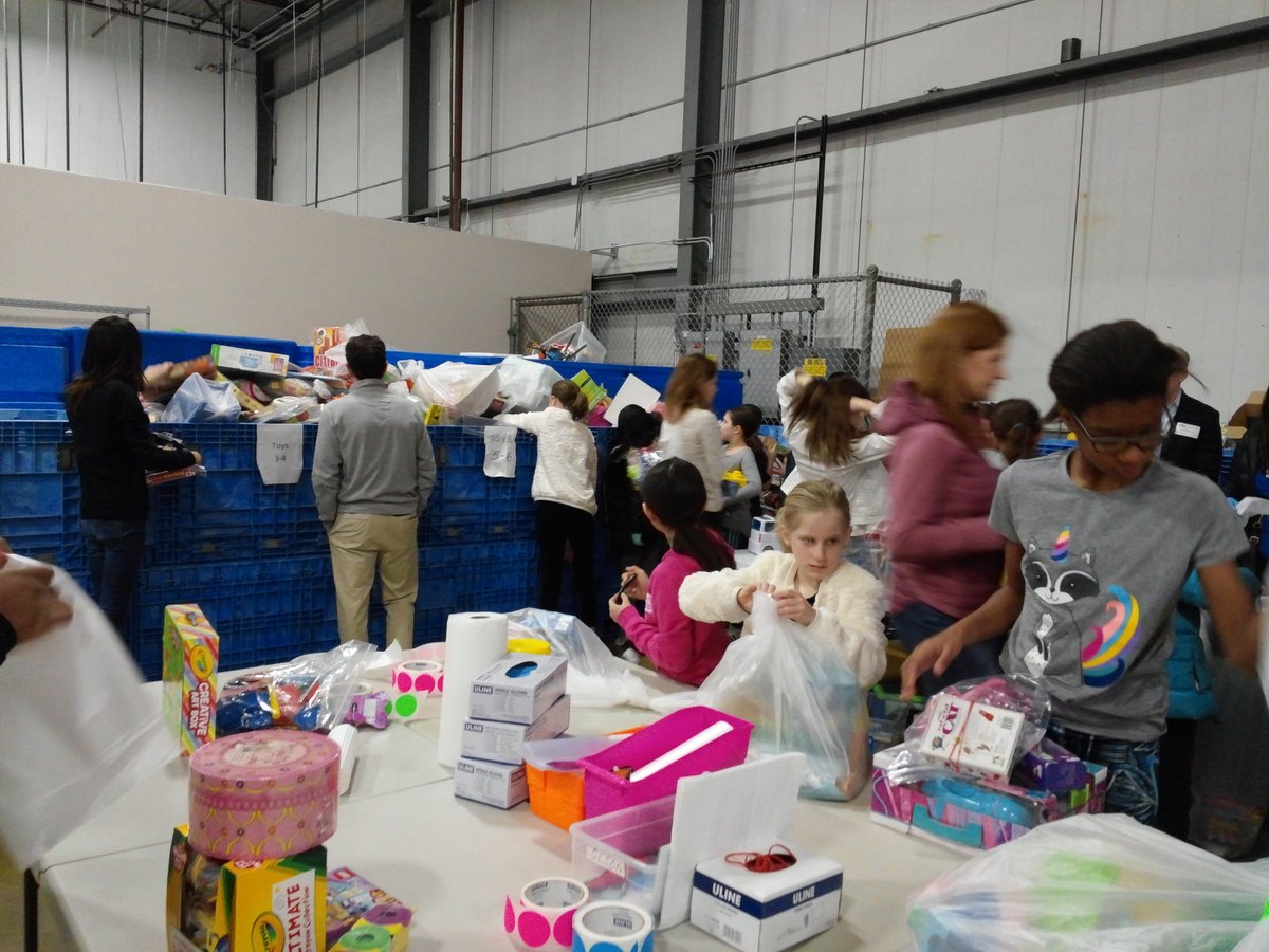 ICSJParish's tweet photo. Our RE community served recently at Cradles to Crayons the Giving Factory, assembling kits of needed items for kids with real needs. We loved our afternoon there! https://t.co/2F1X2fYBfO