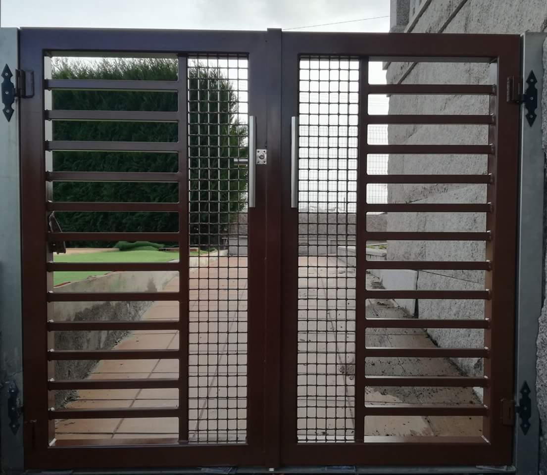 dgmerayo's tweet photo. Otro trabajito, una puertita para piscina. https://t.co/UIL0RwFqcA