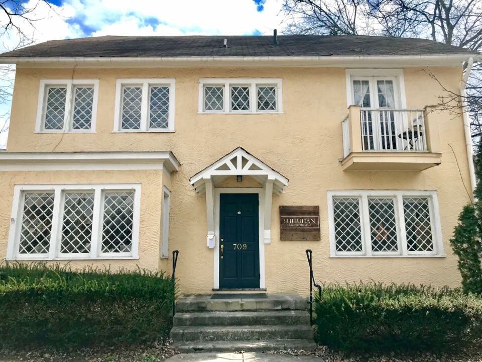 Sheridan_PR's tweet image. We’ve moved!🏡 We are settling in to our new office at 709 W. Main in downtown Franklin and look forward to showing our friends and clients the new space soon.😎