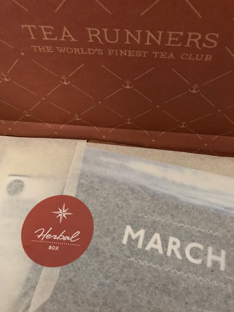 desertrose64's tweet photo. March #herbal box from @tearunners ๐ต so beautiful! ๐ต looking forward to trying all of these flavors #tearunners #tea https://t.co/ZhovOFdnIw