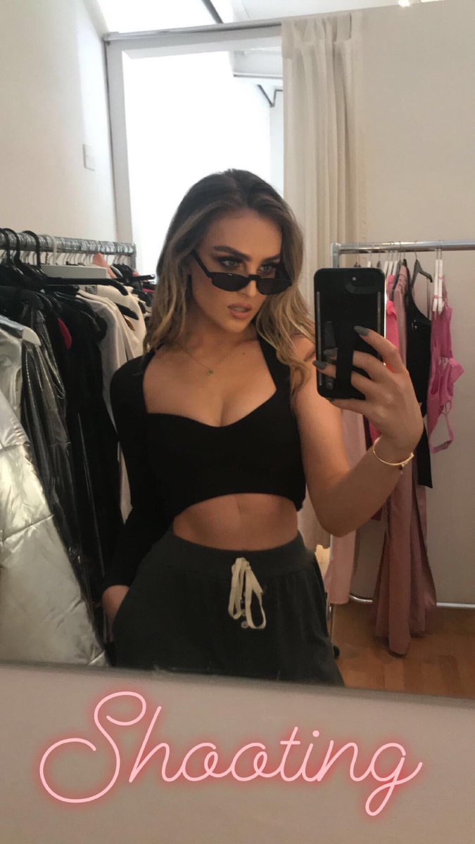 TeamMixFR's tweet photo. #INSTA | Perrie sur instagram aujourd’hui https://t.co/YsjpD0gX0V