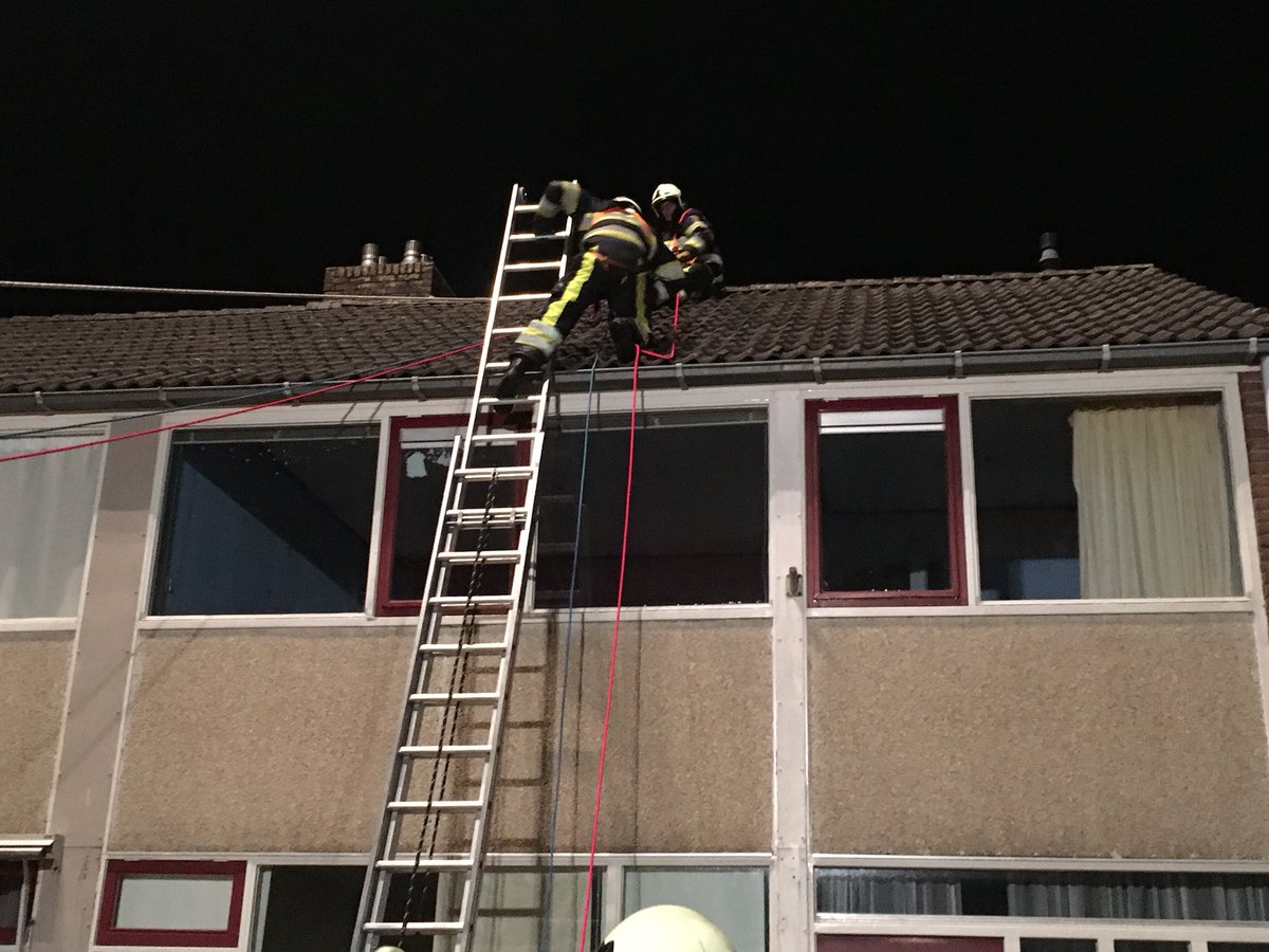 Vanavond hebben de chauffeurs  van post Heerenveen geoefend met de werken op hoogte set