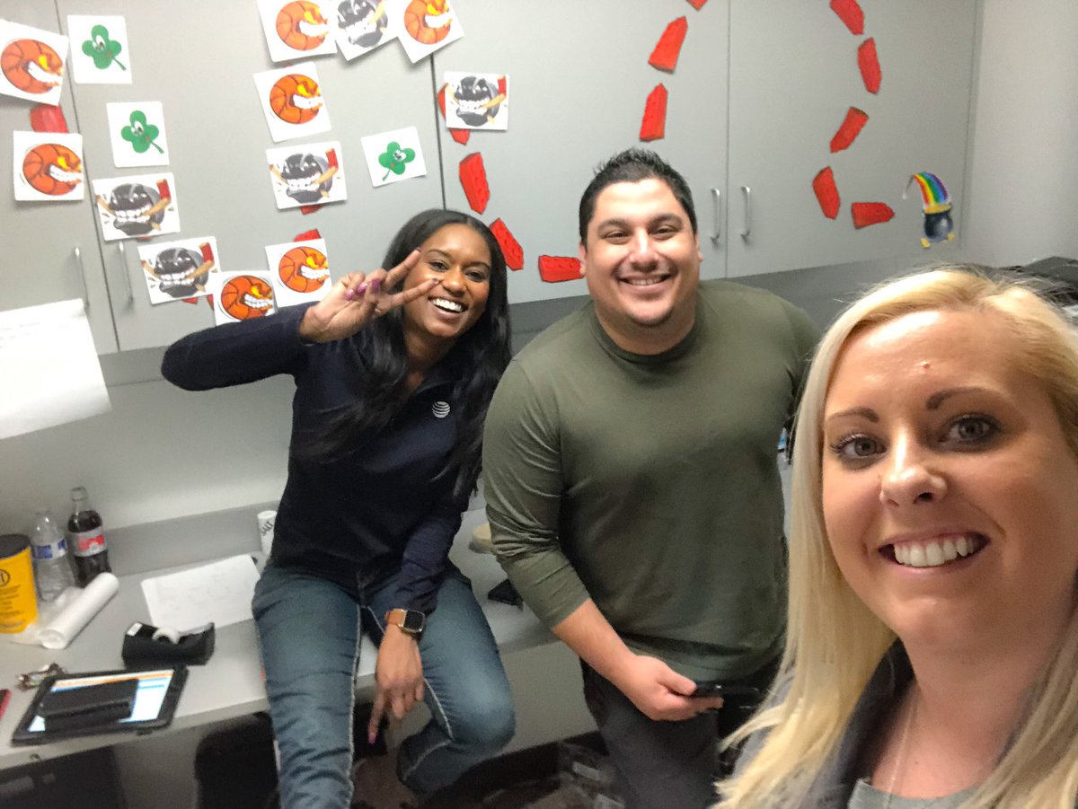 Entertainment Monday at Lemmon. Terra with a double play and Hector going above and beyond with double play on his day off! <a href="/NTXChase/">Chase</a> @carriejohnsontx @NTX_Execute <a href="/OctaviaEvans21/">Octavia Evans</a> @CRgrowthgurus <a href="/LisaKLuff/">Lisa</a> #lookatLemmon #RunningWithFuel #WeAreNTXDynasty #powercentral