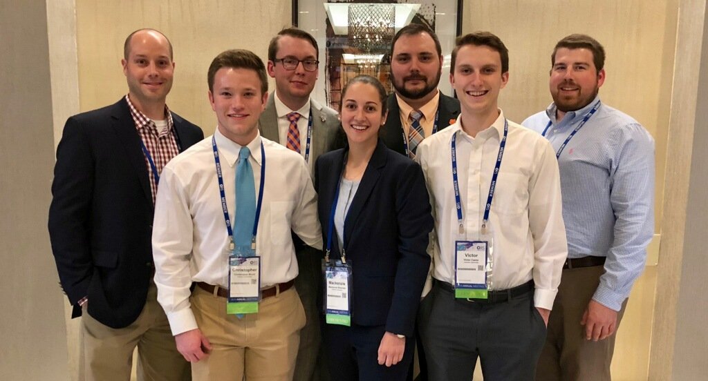 Great day at #ORS2018 full of seminars, poster presentations, and debates. @bigb_3324 <a href="/VictorCasler/">Victor Casler</a> <a href="/waltersjd2010/">Joshua Walters</a>