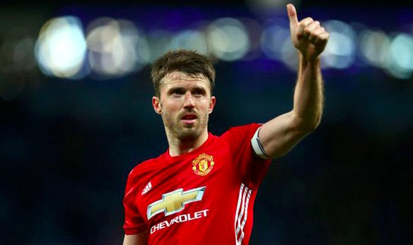BHDeportes's tweet photo. Michael Carrick se retirará al final de la temporada:

👹 PJ con ManUtd 4⃣6⃣3⃣
🏴󠁧󠁢󠁥󠁮󠁧󠁿 PJ con Inglaterra 3⃣4⃣
⚽️ Goles 2⃣4⃣
🎯 Asistencias 4⃣0⃣
🏆🏆🏆🏆🏆 Premier League
🏆🏆🏆 Copa de la Liga
🏆 FA Cup
🏆 Champions
🏆 Europa League
🏆 Mundial de Clubes https://t.co/ZdeMwrBQU4