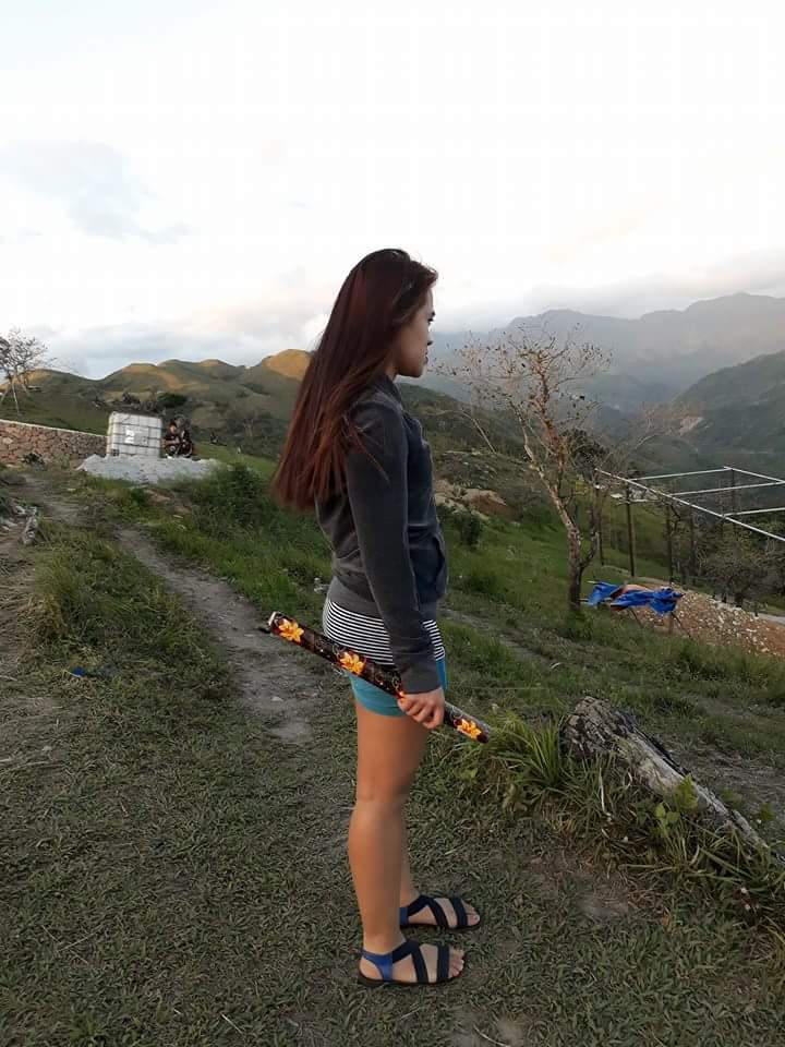 RicaPayne's tweet photo. Wohoo parang asa baguio ako haha. 
Caption be like.
Ibabalik ko ang dangal ng mga taga disyerto. Panahon na para patunayan na hinde talaga tayo traydor . hahha😂😂 
#UnangPagsubokSaBAGANI #MaLAKAStrumaydorKayGANDA  @lizasoberano  @itsenriquegil https://t.co/NmiEPxNbu8