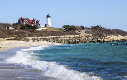 chnolaalong's tweet photo. Our flights officially booked! #CapeCod #docksideinn #MarthasVineyard #Boston https://t.co/yk0jMudX0P