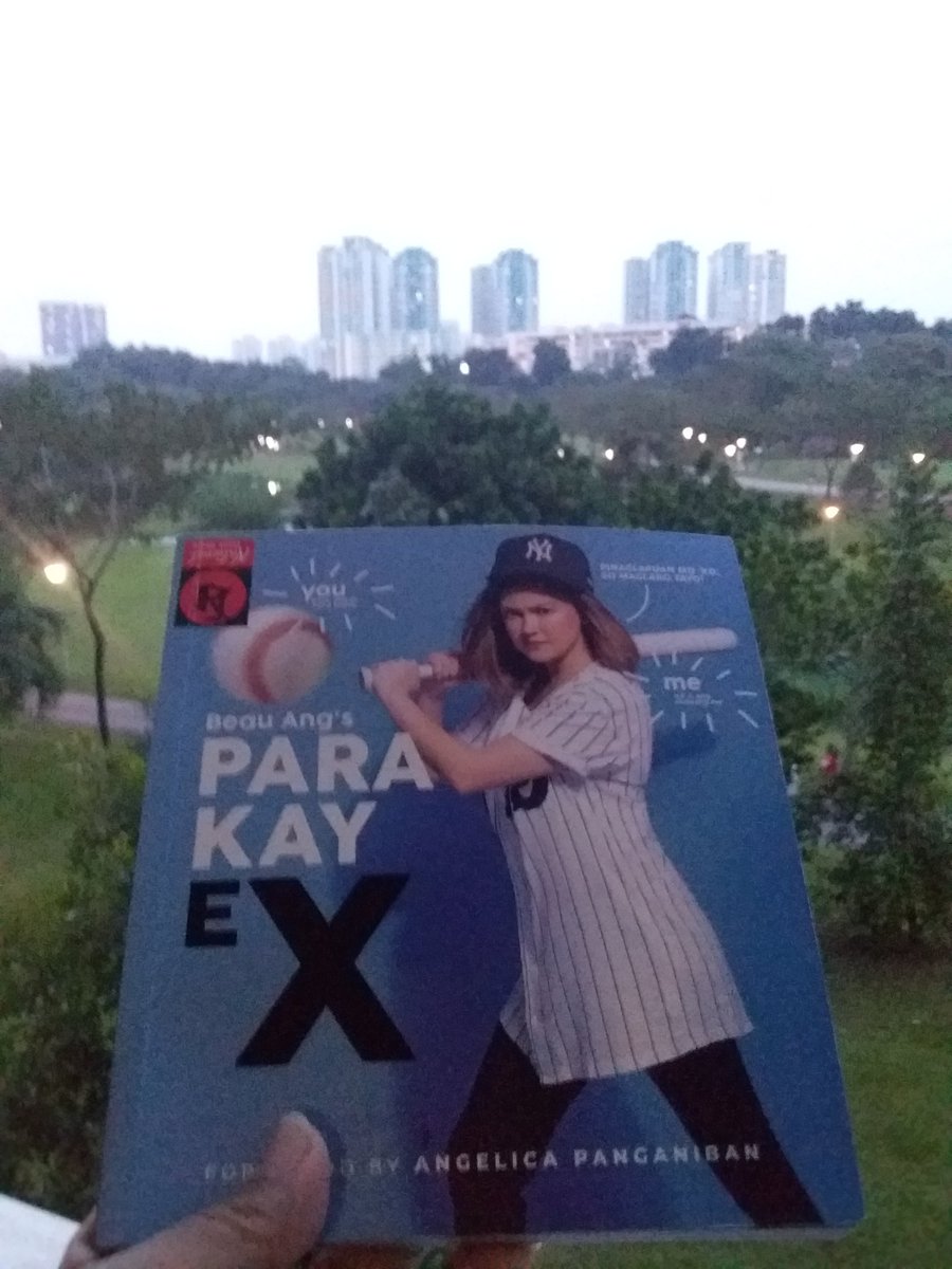 CargelZhai's tweet photo. #ParaKayEx book reach singapore💖
Thank u @angelica_114 ung book na nasa akin may sign mo at ni @carloaquino11
#CarGel https://t.co/TwaVoNnM6S
