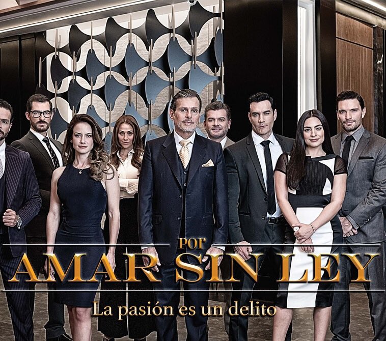 mundonoveleromx's tweet photo. ¿Que ven en estos momentos? 

RT = #PorAmarSinLey 
❤️ = #TresMilagros  

#MundoNovelero ! https://t.co/si8IJeMTp7