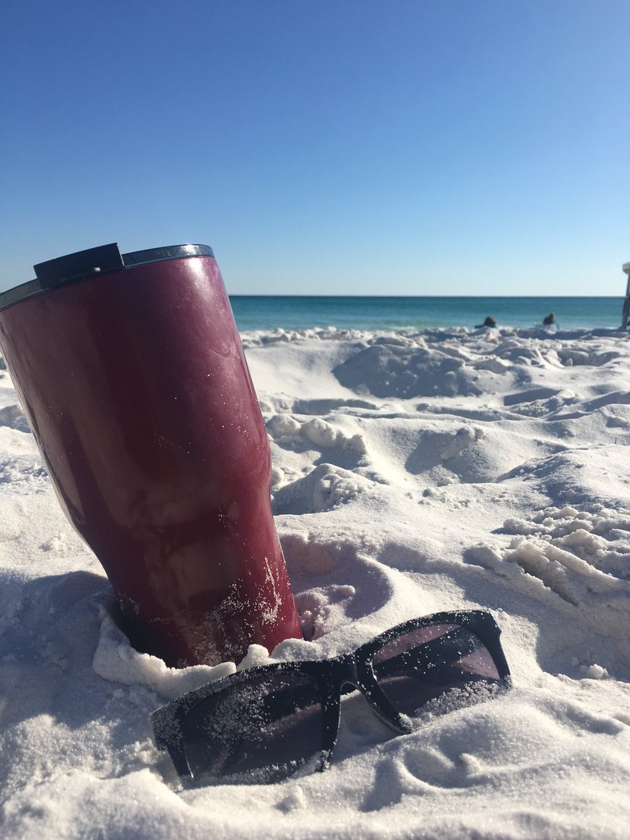 hunter_street's tweet photo. Beach Gigs https://t.co/c0wC7fqDAR