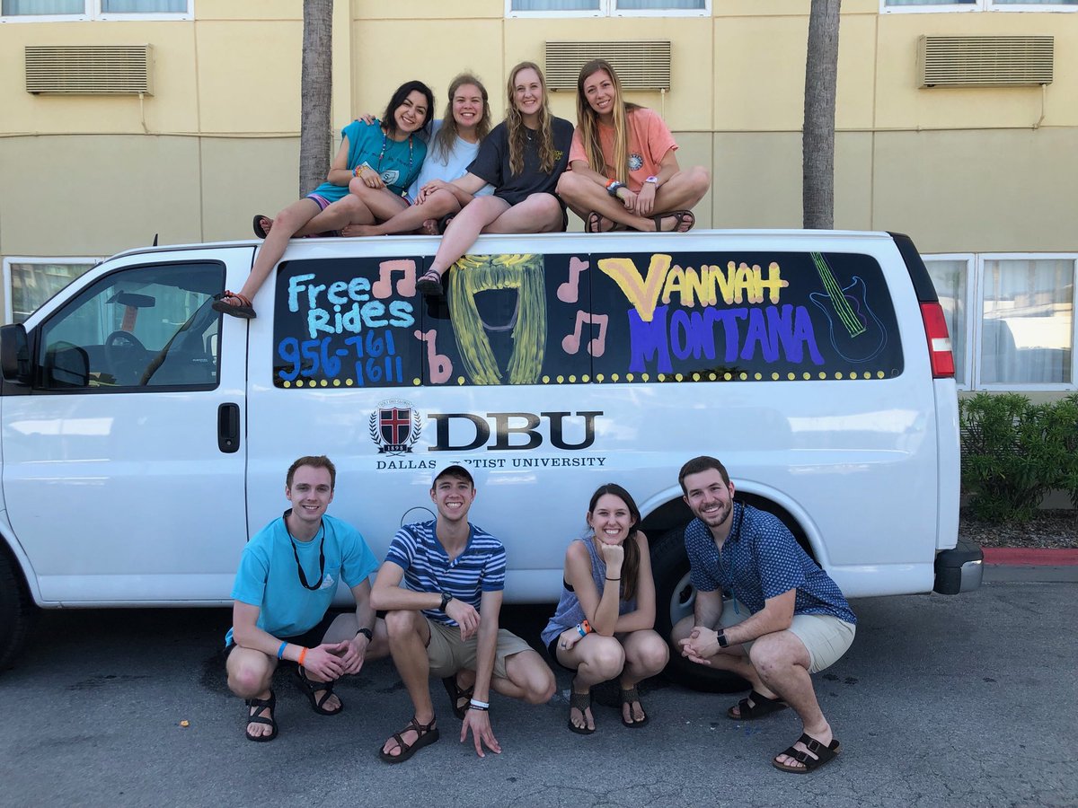 DBUBSM's tweet photo. This week we have 56 students serving their peers and sharing the gospel in South Padre Island. Please be praying for our students to be bold in proclaiming the Gospel and pray for God to make himself known to the lost. @TexasBaptists @DBUPatriots https://t.co/OW0zsisnWW