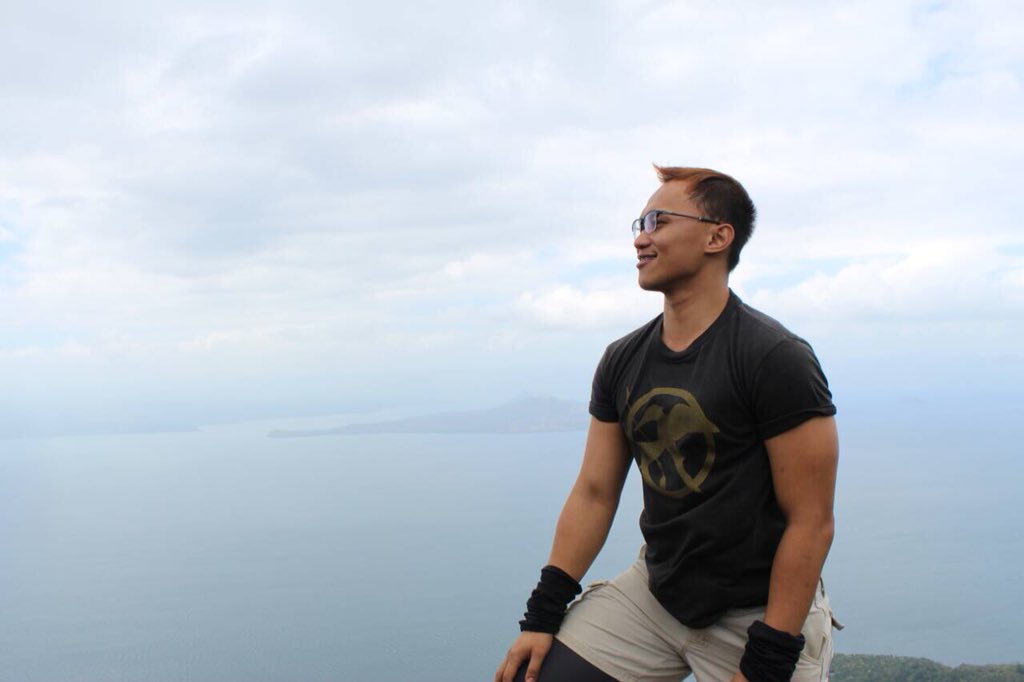 socialsheen91's tweet photo. Iba talaga yung saya na binibigay ng bundok sa akin. 💚 #mtmaculot #pinoymountaineers #akyatph #socialsheen https://t.co/lisqaJpEt0