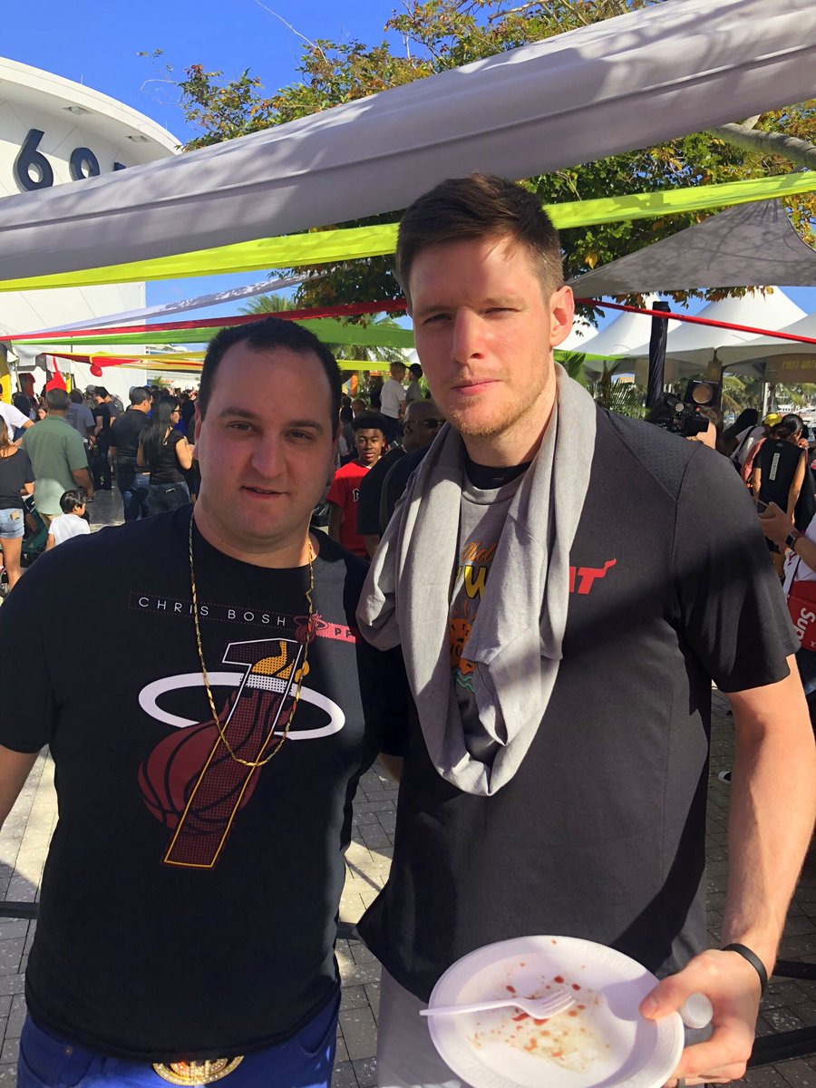 RonRafaelS's tweet image. #miamiheatfamilyfestival #miamiheat #ronrafael #ronrafaels #ronrafaelshimshilashvili #ronshimshilashvili #americanairlinesarena  @MiamiHEAT #lukebabbitt #udonishaslem #shanebattier #rodneymcgruder @RodneyMcGruder @ThisIsUD @ShaneBattier @shanetakecharge