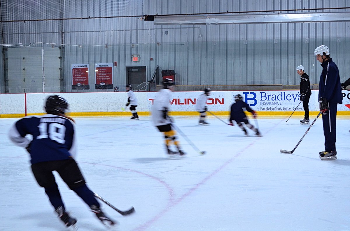 PEAKCentre's tweet photo. Starting off the March Break with some fun on and off the ice! https://t.co/dlCz5LDKzg