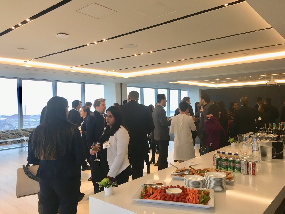 LorneSossin's tweet photo. Super #FirstGenerationNetwork event tonight at @BLGLaw - proud to see Dianna Robinson and many others from @OsgoodeNews on hand! Thx @laleh_moshiri and other supporters of #FirstGen https://t.co/jC8mDrC6cI