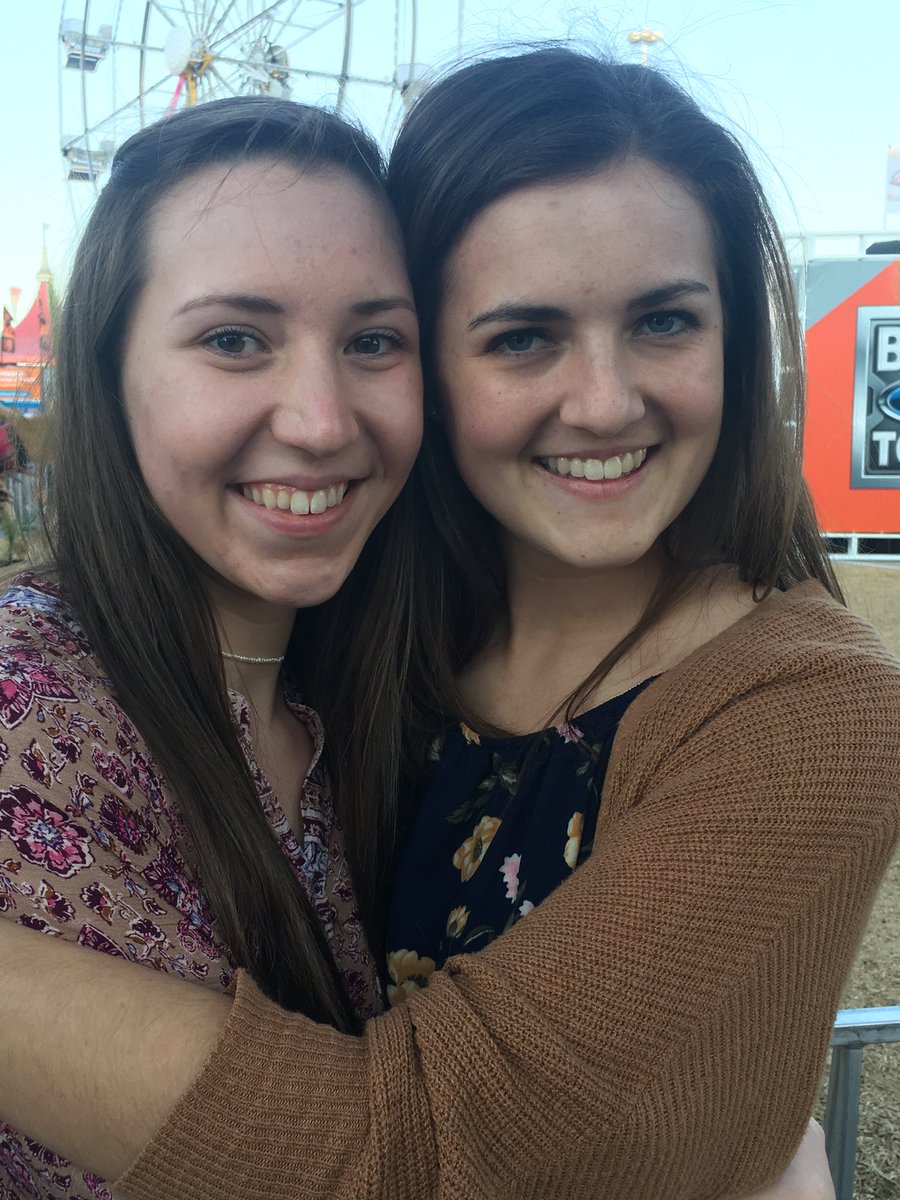 Jenny_Scott's tweet photo. #rodeohouston https://t.co/VdfZB173K6