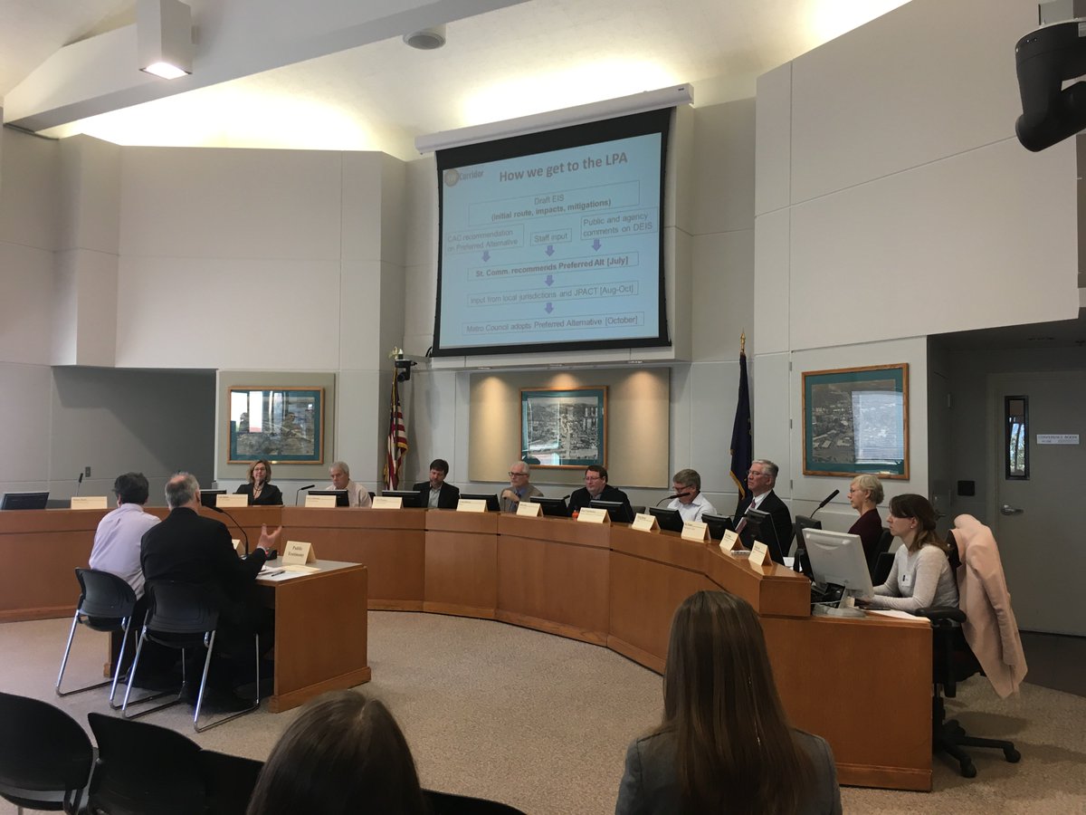 SWCorridor's tweet image. An initial SW Corridor MAX route proposal was shared at today's Steering Committee meeting. This 12-mile light rail line would connect Portland, Tigard, and Tualatin. Stay tuned for ways to comment. #roadtoLPA 
bit.ly/2Ij0Mn8