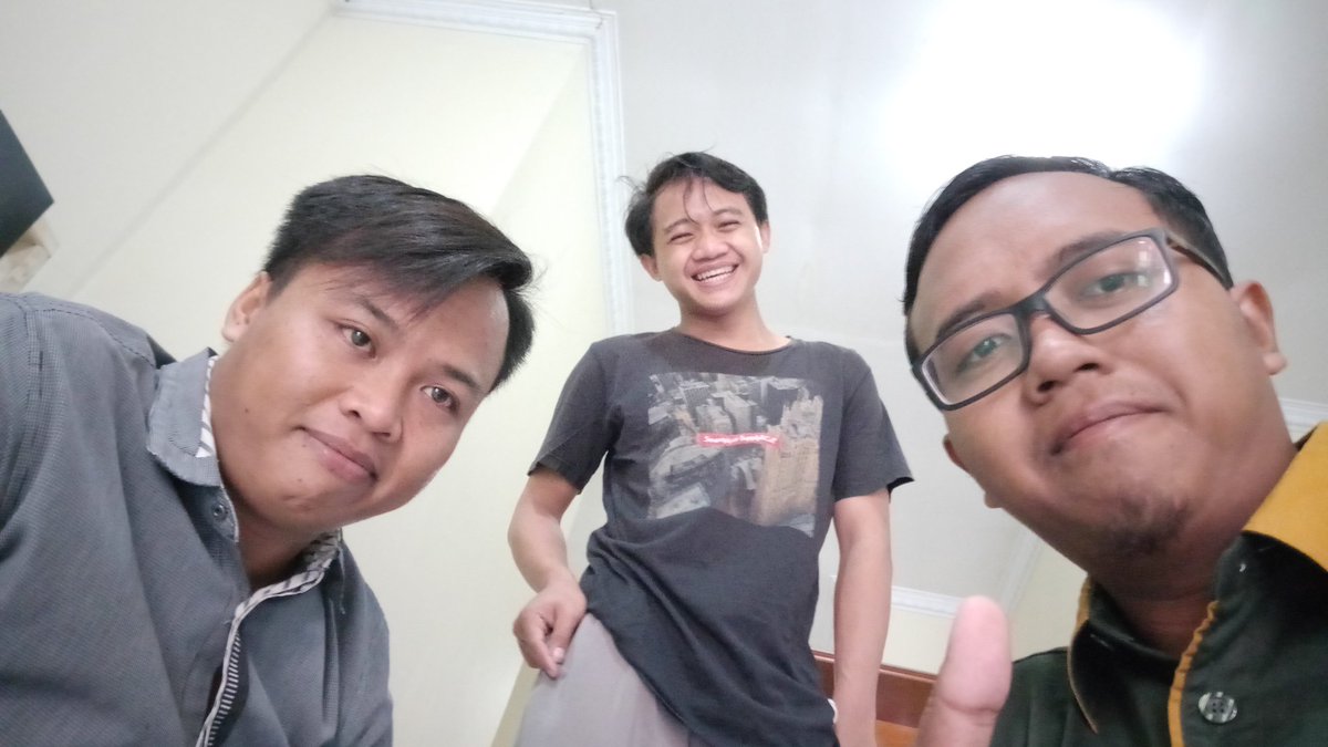 dicktiar's tweet photo. Lets rock https://t.co/1MTQ5H5pX1