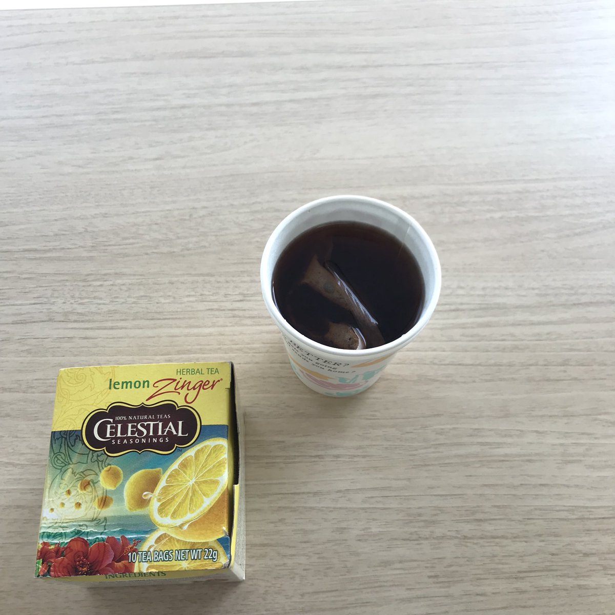 plus_elf's tweet photo. 一瞬休憩
SELESTIALのレモンジンガー
Teaバッグの紐の付いていないものは、ずっと入れっぱなしで使っていいものなんです
#ハーブティー #selestial #herbaltea https://t.co/ePQFxyB4ST