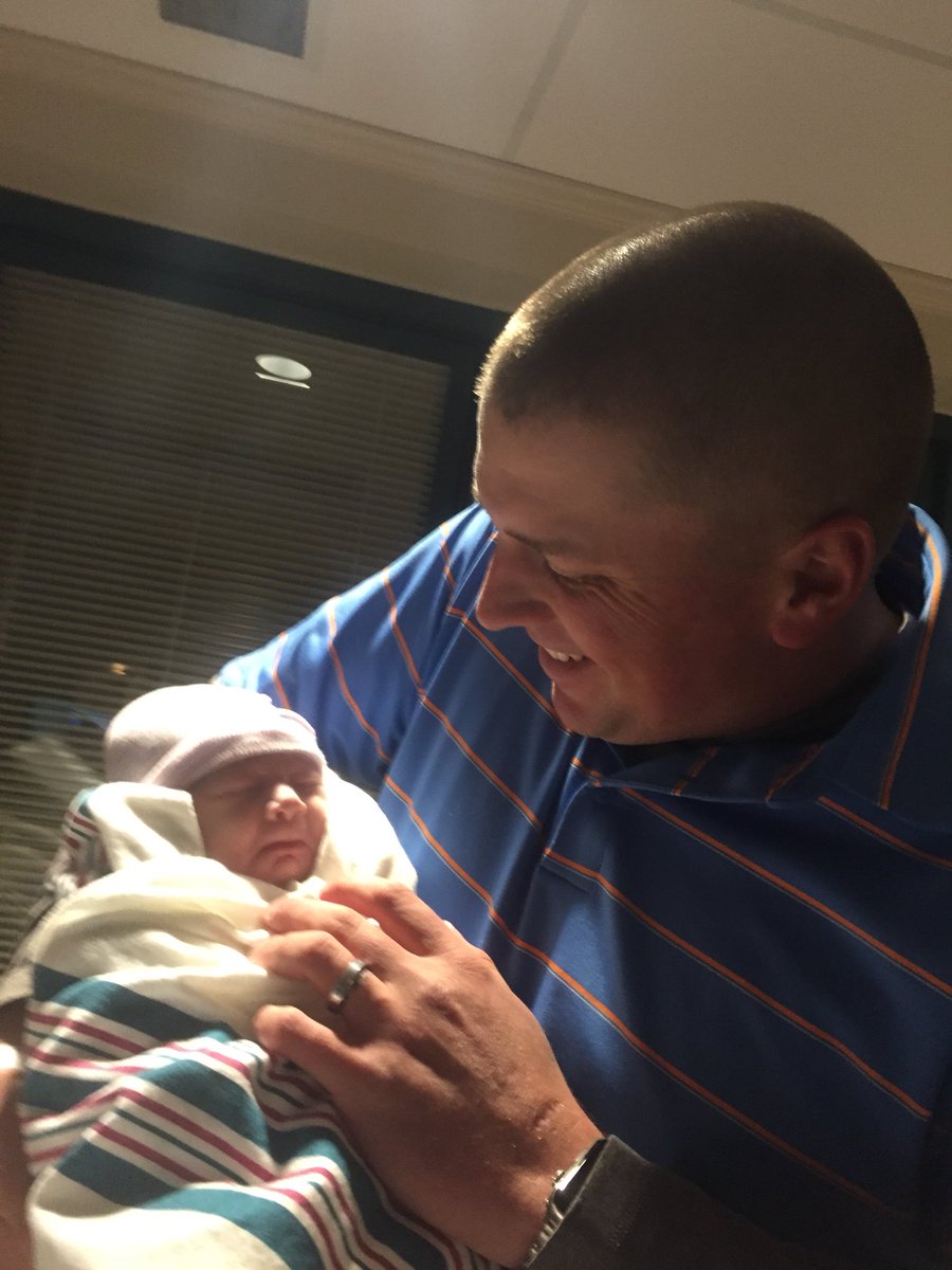 Looks like a new Super was born today! Congrats <a href="/DanGrassSuper/">Dan Johnson</a> <a href="/lae_johnson/">Laura Johnson</a> on this beautiful little girl!