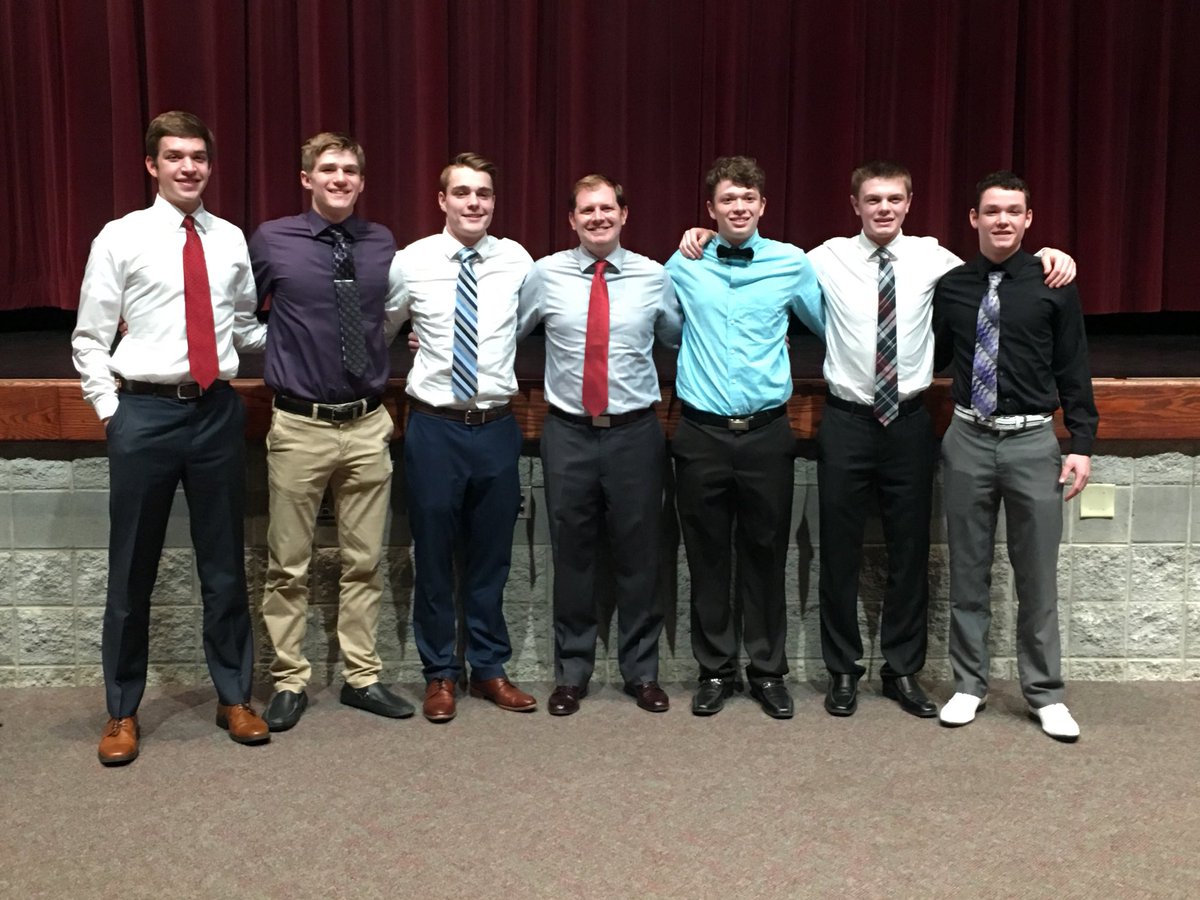 NewBremenBBK's tweet photo. Congrats to all Winter Sport Athletes and especially these six of my guys. Proud of all of you. Thank you for all the hard work. https://t.co/gTlbG8uWHV